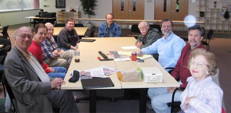 Members at Tenn Inventors Assoc December 2009 meeting